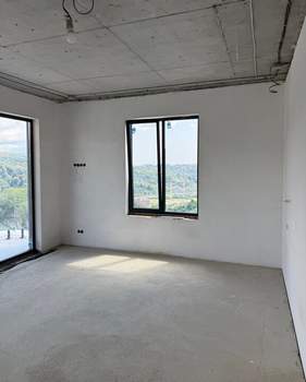 Дом 220м², 3-этажный, участок 4 сот.  