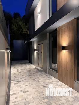 Дом 300м², 2-этажный, участок 6 сот.  