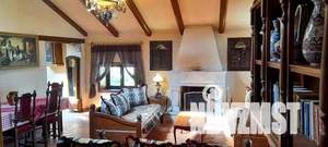 Дом 300м², 3-этажный, участок 30 сот.  