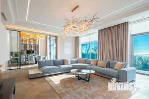 Коттедж 720м², 4-этажный, участок 17 сот.  