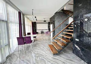 Дом 175м², 2-этажный, участок 7 сот.  