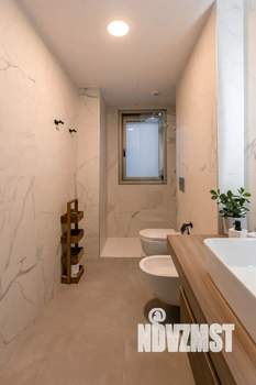 Коттедж 300м², 2-этажный, участок 8 сот.  
