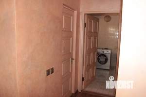 Дом 425м², 3-этажный, участок 6 сот.  