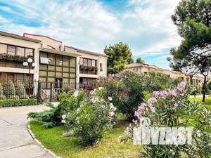 Дом 450м&sup2;, 3-этажный, участок 10 сот.  