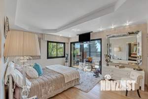 Дом 540м², 2-этажный, участок 17 сот.  