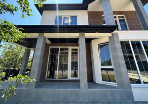 Дом 150м², 2-этажный, участок 5 сот.  