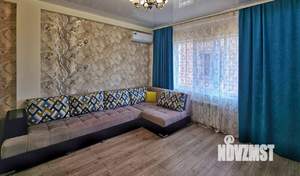 Дом 320м², 2-этажный, участок 6 сот.  