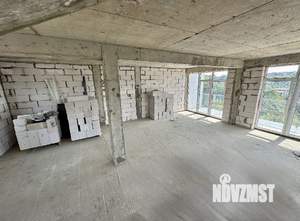 Дом 200м&sup2;, 2-этажный, участок 4 сот.  