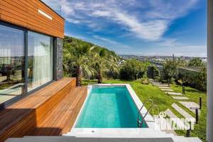 Дом 400м², 3-этажный, участок 7 сот.  