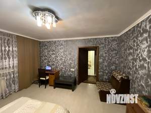 Дом 261м², 3-этажный, участок 4 сот.  