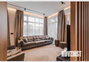Дом 180м², 2-этажный, участок 7 сот.  
