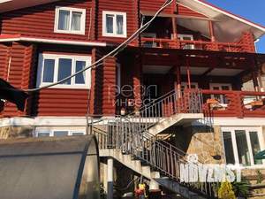 Дом 340м², 3-этажный, участок 10 сот.  