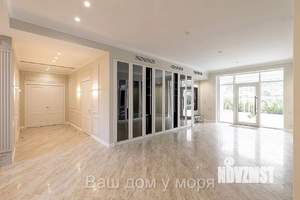 Дом 320м², 2-этажный, участок 32 сот.  