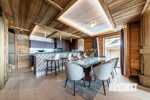 Дом 370м², 3-этажный, участок 10 сот.  