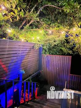 Дом 100м&sup2;, 2-этажный, участок 3 сот.  