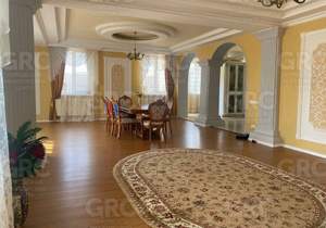 Дом 470м², 2-этажный, участок 6 сот.  