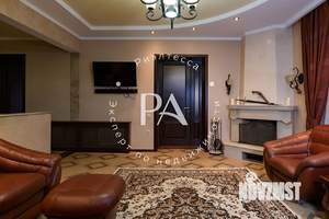 Дом 455м², 2-этажный, участок 12 сот.  