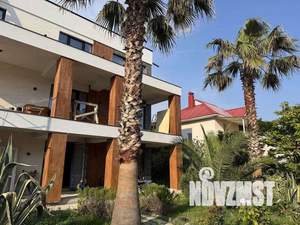 Дом 350м², 3-этажный, участок 6 сот.  