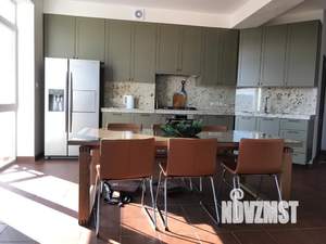 Дом 395м², 4-этажный, участок 8 сот.  