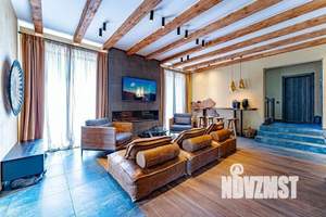 Коттедж 350м², 2-этажный, участок 10 сот.  