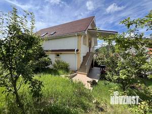 Дом 200м&sup2;, 2-этажный, участок 7 сот.  