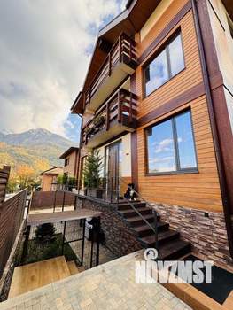 Дом 260м², 3-этажный, участок 3 сот.  