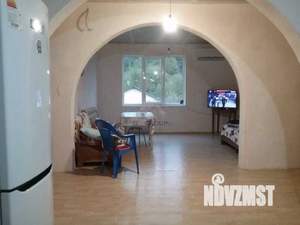 Дом 215м², 2-этажный, участок 7 сот.  