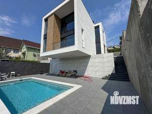 Дом 247м², 2-этажный, участок 7 сот.  