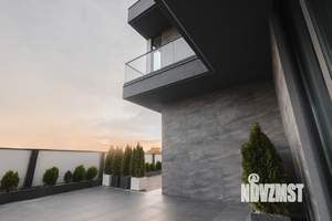 Дом 330м², 2-этажный, участок 6 сот.  