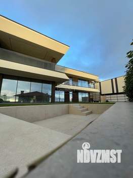 Коттедж 500м², 3-этажный, участок 7 сот.  