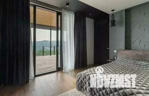 Дом 280м², 2-этажный, участок 8 сот.  