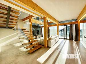 Коттедж 260м², 2-этажный, участок 6 сот.  