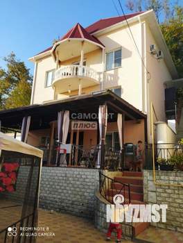 Дом 430м², 3-этажный, участок 6 сот.  