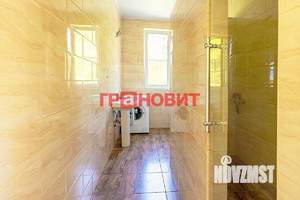 Дом 187м², 2-этажный, участок 10 сот.  