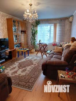 Дом 251м², 2-этажный, участок 12 сот.  