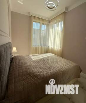 Коттедж 250м², 2-этажный, участок 5 сот.  