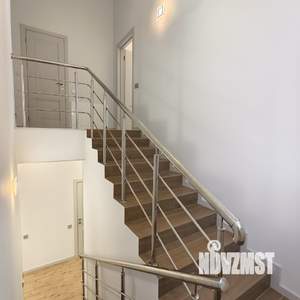 Коттедж 160м², 2-этажный, участок 6 сот.  