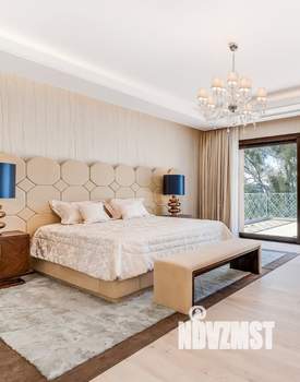 Дом 220м², 2-этажный, участок 25 сот.  