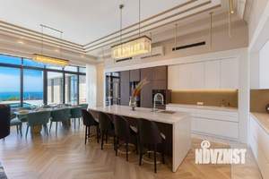 Дом 240м², 2-этажный, участок 7 сот.  