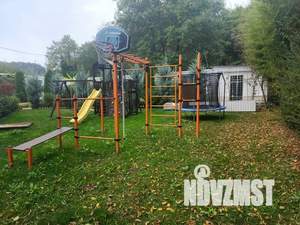Коттедж 900м², 2-этажный, участок 30 сот.  