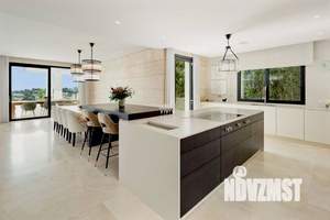 Коттедж 189м², 2-этажный, участок 8 сот.  