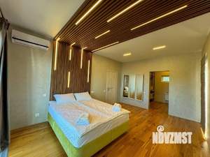 Коттедж 285м², 3-этажный, участок 6 сот.  