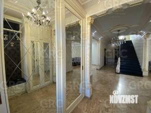 Дом 325м², 3-этажный, участок 7 сот.  