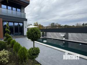 Дом 180м², 2-этажный, участок 6 сот.  