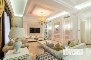 Дом 850м&sup2;, 3-этажный, участок 15 сот.  