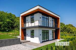 Коттедж 182м², 2-этажный, участок 4 сот.  