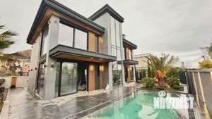 Коттедж 440м², 2-этажный, участок 4 сот.  