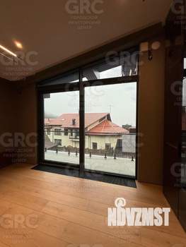 Дом 350м², 2-этажный, участок 8 сот.  