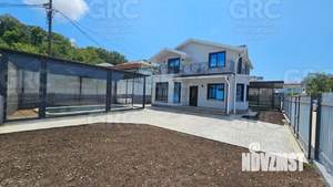 Дом 160м², 2-этажный, участок 4 сот.  