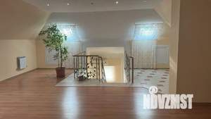 Дом 402м², 3-этажный, участок 7 сот.  